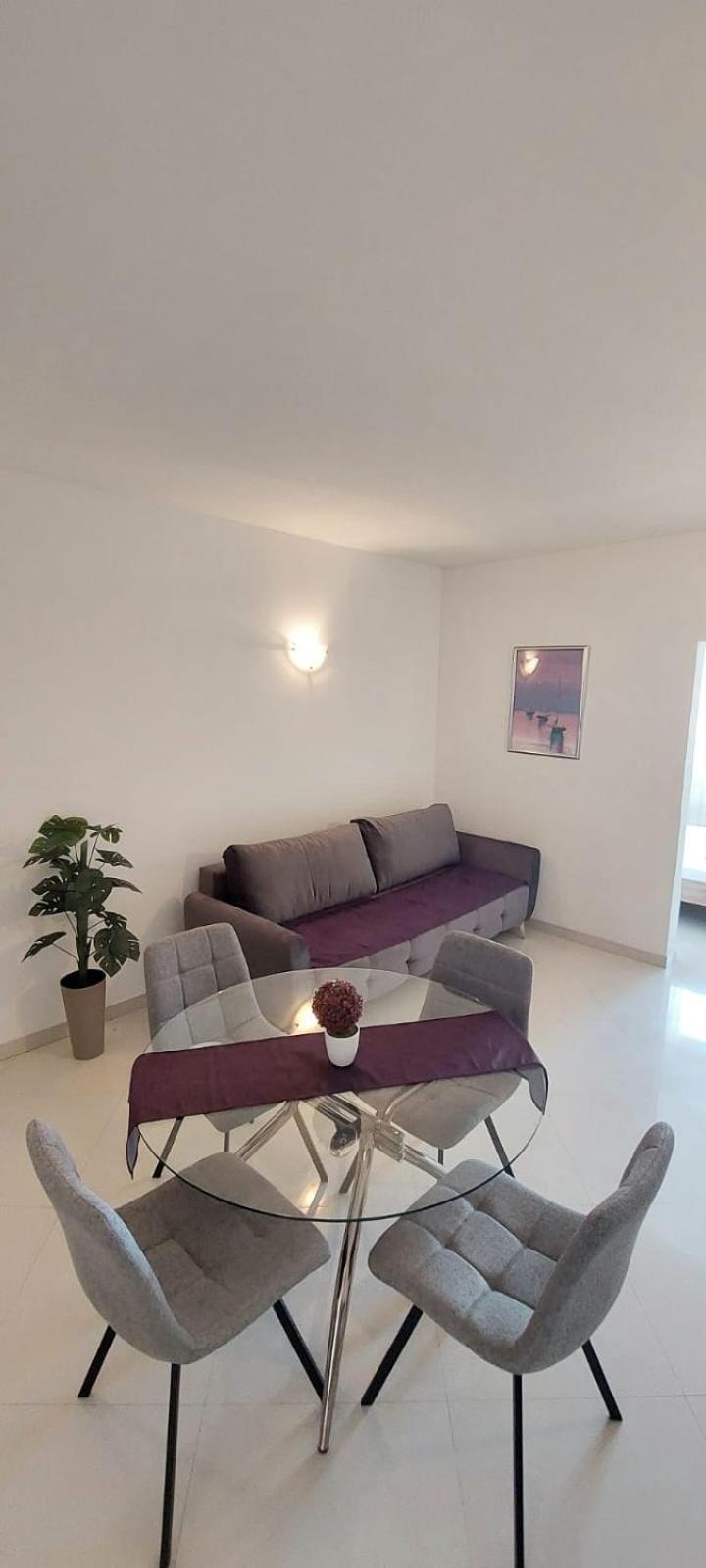 באסקה וודה Apartments Mestral מראה חיצוני תמונה